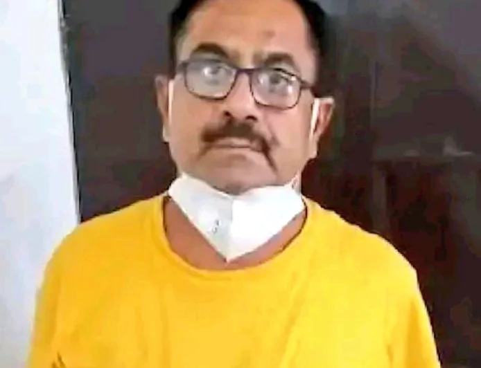 डॉक्टर डेथचा पर्दाफाश: 50 हत्यांचा खलनायक आश्रमातून अटकेत