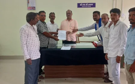 मावसाळा गायरान जमीन प्रकरण: वंचित बहुजन आघाडीचे तहसीलदारांना निवेदन