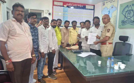 वाळूज प्राथमिक शाळेतील विद्यार्थीवर अमानुष मारहाण: वंचित बहुजन आघाडीच्या शिष्टमंडळाने पोलिसांची घेतली भेट, SC/ST कायद्यानुसार गुन्हा दाखल करण्याची मागणी